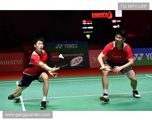 上海羽毛球队在锦标赛中的默契配合与战术分析